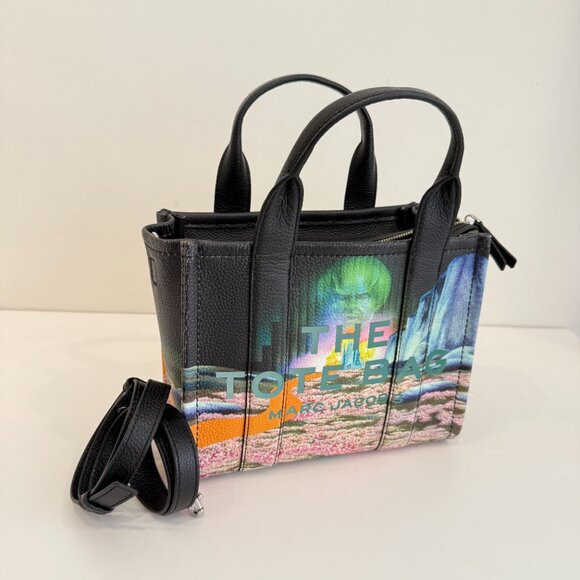 Last 1‼️Marc Jacobs x ‘The Wizard of Oz’ CITY LEATHER SMALL TOTE - Picture 8 of 11